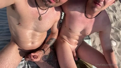 omicha - Tittys make everyone smile right