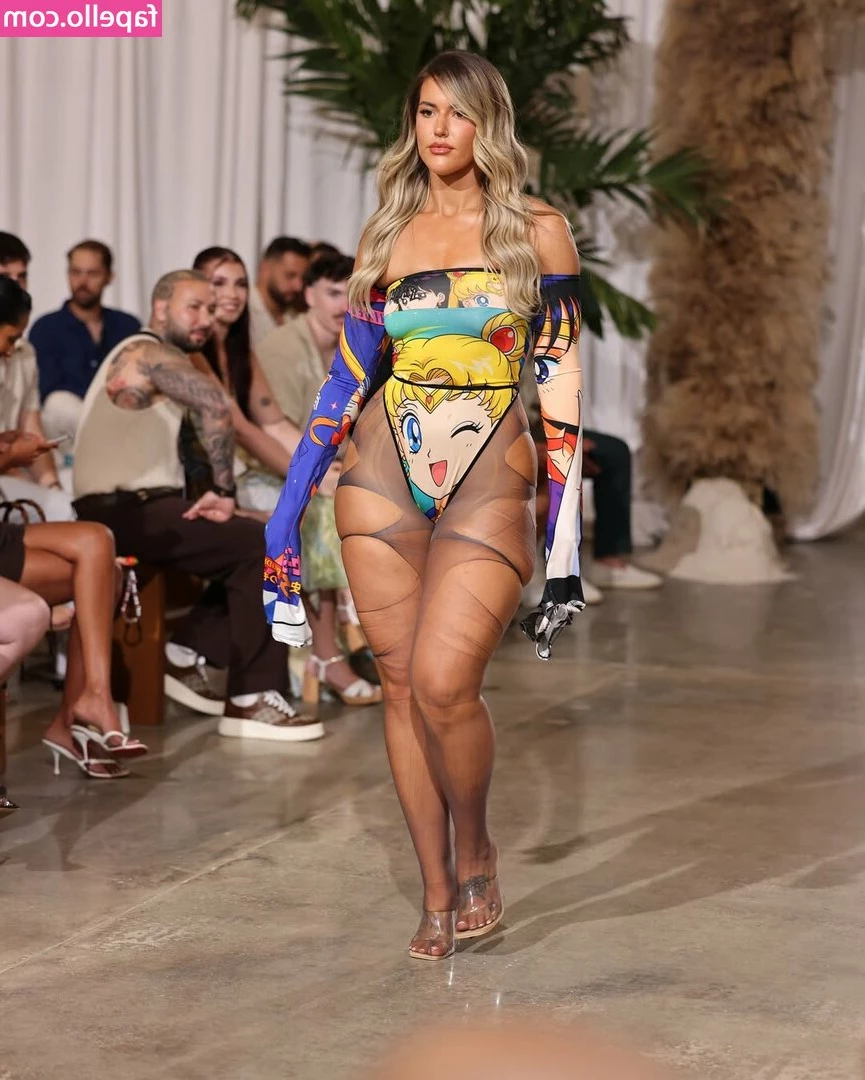 Marissa DuBois [ marissa-dubois-25 ] - i think i need better shiner for this dress!