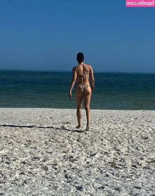 Kelsey Plum WNBA Star [ kelsey-plum-wnba-star ] - bet you wanna see this  booty bounce