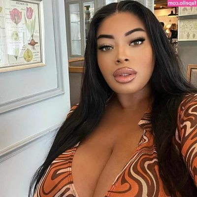 Yathbeauty - message me about your naughtiest fantasies  it ll be our little
