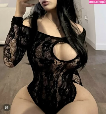 gialover0 [ gialover0-2 ] - Hi  I m  emmalove  an adult content creator based in Buenos Aires 