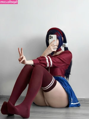 Mersweb [ mersweb-2 ] - Wanna lay in bed with me?🙈