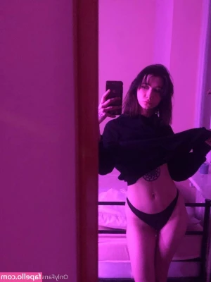 arina_gp [ arina-gp ] - Video of my feet for you guys