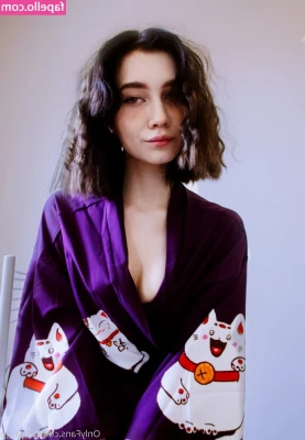 arina_gp [ arina-gp ] - New shower content available 🥰💦 Who wants to come join in?