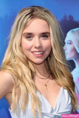 Jenna Davis [ jenna-davis ] - Talk dirty to me in parseltongue 🐍💕