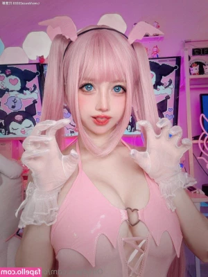 Okita Rinka [ okita-rinka-1 ] - Even as I see with my friends, I remember you, my slave, and come up