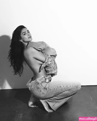 Jaskiran Kaur [ jaskiran-kaur ] - Toe wiggles