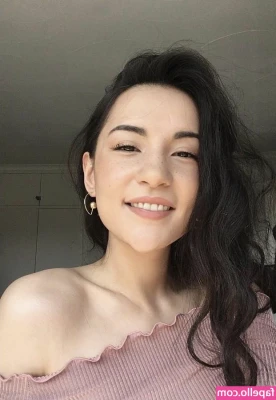 Jessie Mei Lee [ jessie-mei-lee ] - ☀️❄️ It's warm outside today, but the wind is blowing cold