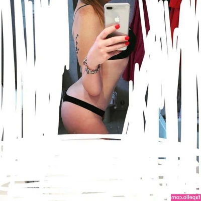 Silvia Tota [ silvia-tota ] - Dildo play