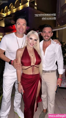 Daniela Katzenberger [ daniela-katzenberger ] - I hope you re having a good Titty Tuesday