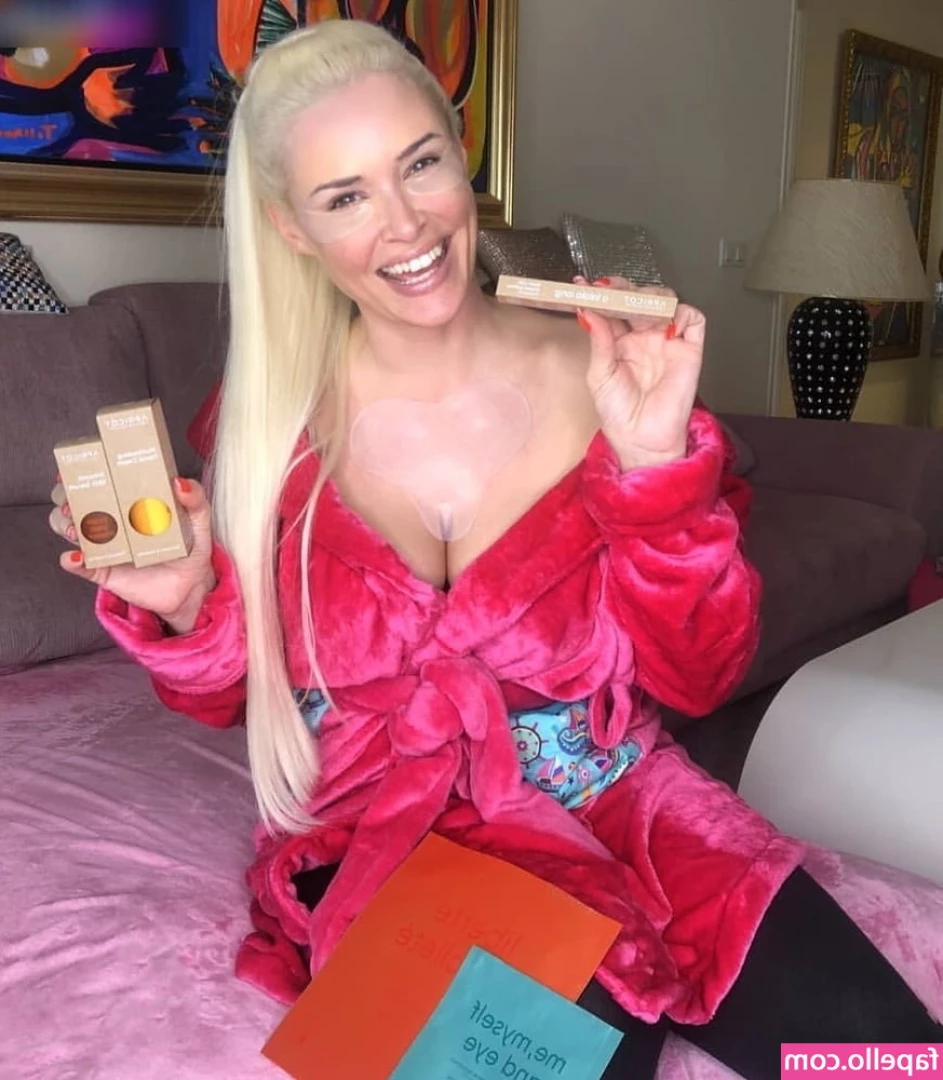 Daniela Katzenberger [ daniela-katzenberger ] - Velma in The Case of the Missing Clothes!  Red hot lingerie, pasties,