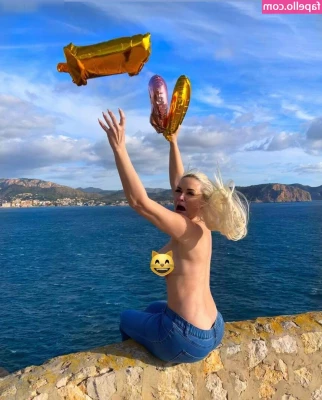 Daniela Katzenberger [ daniela-katzenberger ] - I think I need to make a video soon to spice up your week