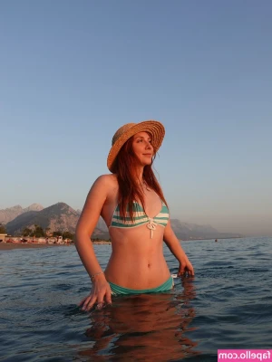 Ezgi Zorba [ ezgi-zorba ] - I swear this life is like the sweetest thing I've ever known