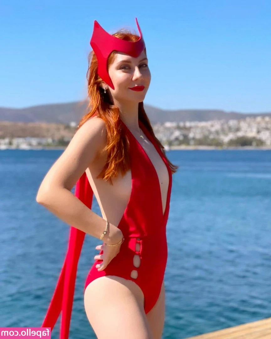 Ezgi Zorba [ ezgi-zorba ] - It's crazy how I'm just taller than you 😏