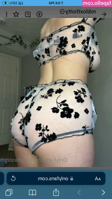 Stephslone - 🙊tasteful huhhh??!