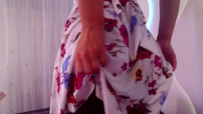Hannah C [ hannah-c-1 ] - Behind the scenes for an upcoming YouTube video  Feet and armpits 