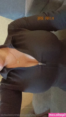 princesslushxo - 真面目にマッサージ👋 https://onlyfans.com/u120576316