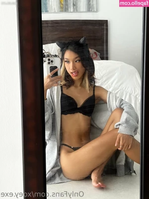 xoey.exe [ xoey-exe ] - Could you suck my toes while you fuck me  unlock this baby and let me