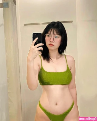 noey.chch [ noey-chch ] - swipe for mega pussy thong hehe