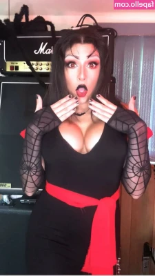 JANE_SG [ jane-sg ] - Eating @tsalexascout big ass and then she cums for me