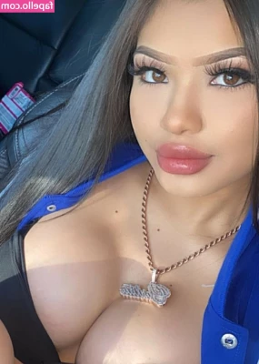 Carlita Silvestre [ carlita-silvestre ] - getting too comfortable now