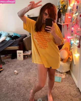 Yellowspoongirl - Would you fuck me right here and enjoy this beautiful view?