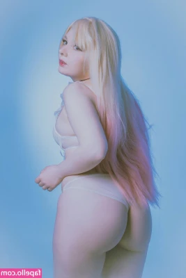 Kavaynayakote - Hips & tits! Did you know: I personally find my hips my sexiest