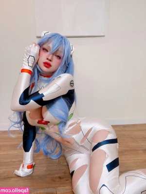 Hidori Rose [ hidori-rose-1 ] - I love touching myself and teasing you!! I oil up my big tits and