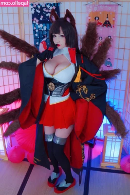 Hidori Rose [ hidori-rose-1 ] - I m Irish but since you can t kiss me maybe tip me   On a serious