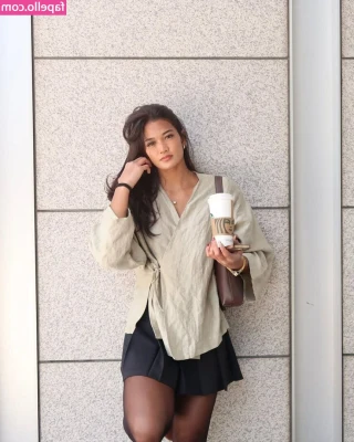 Fifi Sharma [ fifi-sharma ] - Nochmal die Liebeskugeln 😍🥵