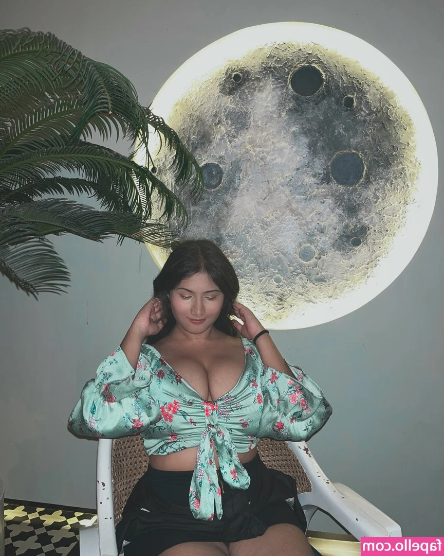 Ipsita Nandi [ ipsita-nandi ] - I need it again 🥰😇😍😍😍😍