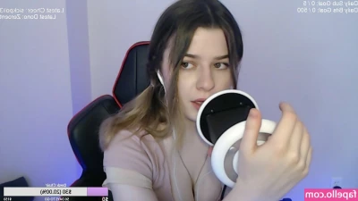 Aveykitty - Don’t forget to tip on your favorite videos and I’ll post more!!