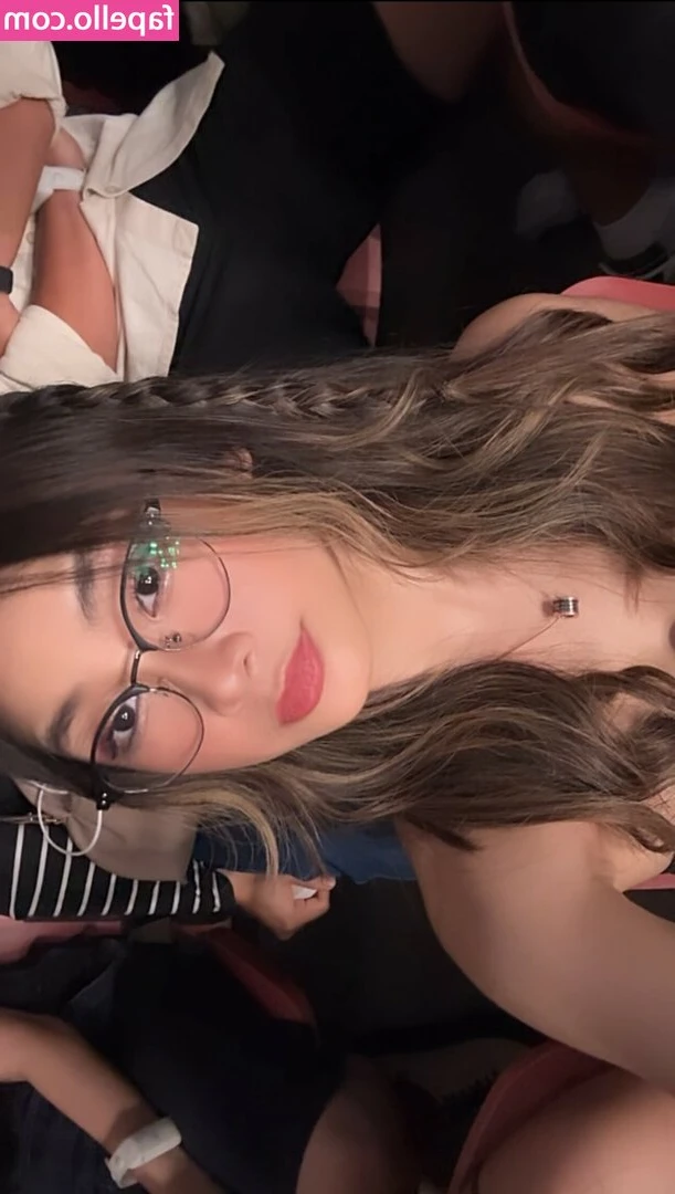 Alyssia.keii [ alyssia-keii ] - I’ve had a lot of requests for me in leggings/ working out 💖