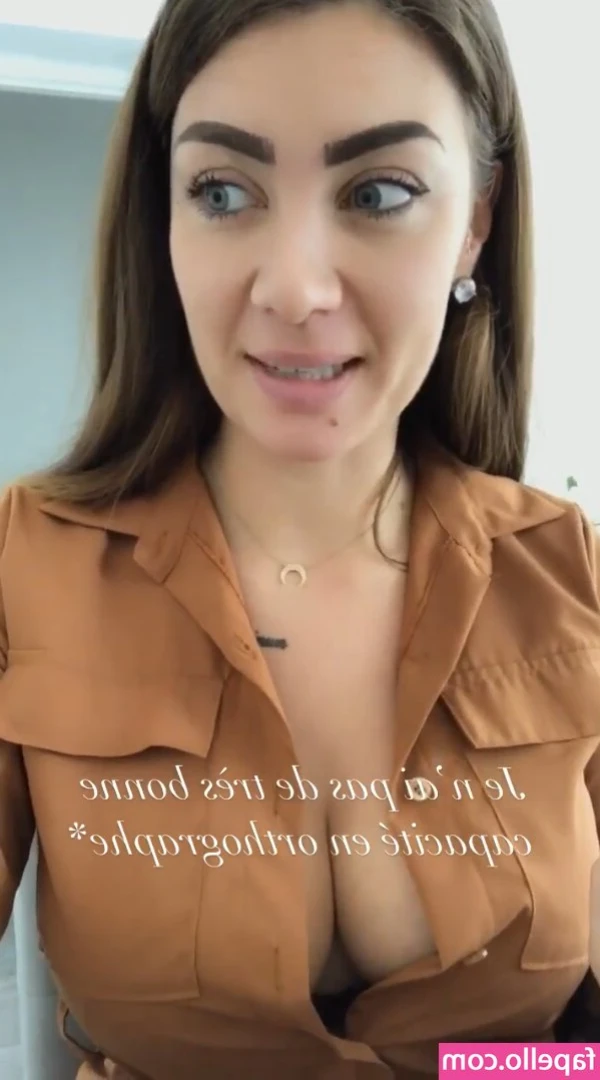Carineneveu_ [ carineneveu ] - My face is a mess but My intentions are pure. Sneak peak at My new