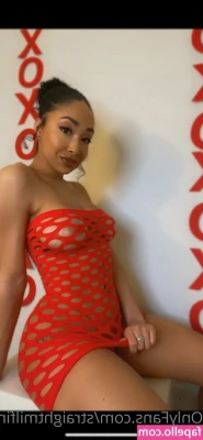 Straightmilfin - Come keep me busy! 😈