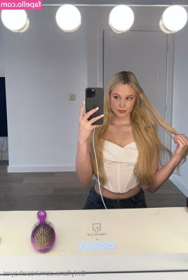 yourbabygirllxoxo [ yourbabygirllxoxo-1 ] - Lady in R3D