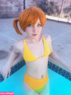 Camdyn Butler [ camdyn-butler ] - Who wants booty for Christmas?