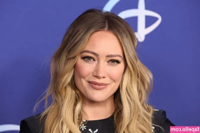 Hilary Duff [ hilary-duff ] - Estas piernas están creciendo para mi próximo tattoo  Les gustan