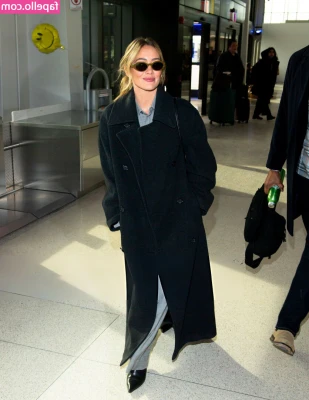 Hilary Duff [ hilary-duff ] - Gif画像
