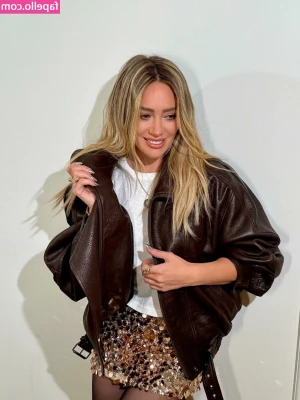 Hilary Duff [ hilary-duff ] - You think it´s Jucy?>.<