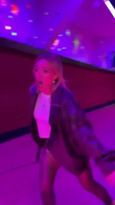 Hilary Duff [ hilary-duff ] - You want them titties? CamFunny