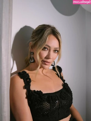 Hilary Duff [ hilary-duff ] - GANGFUCKED BY MY BOYFRIEND