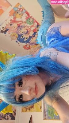 Sammynoodlesoup - Where's your tongue going first?