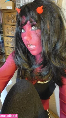 Sammynoodlesoup - Belfast cosplay