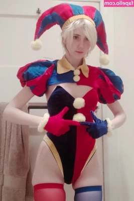 Boxstara Cosplay [ boxstara-cosplay ] - That thigh shake though! The 2nd half of a video call with a fan. One