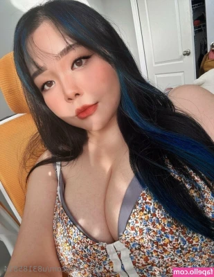 Sunlightgf - We think this is the best way to start the day 🥵