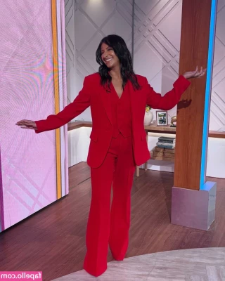 Ranvir Singh [ ranvir-singh ] - Had a bad reception for the Hollidays   but The video is Now OUT  
