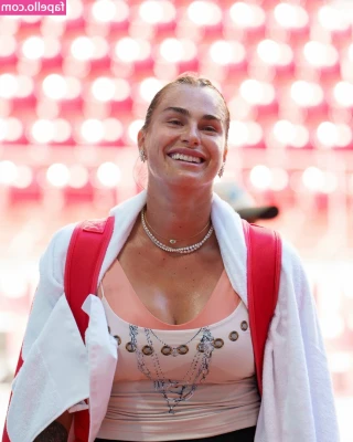 Aryna Sabalenka [ aryna-sabalenka ] - Bounjour 🤍✨ feeling naughty this morning? Tip me 10 for a a