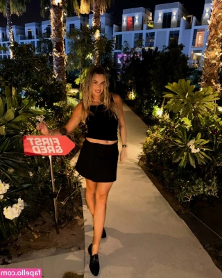 Aryna Sabalenka [ aryna-sabalenka ] - ☀️💛👑...Hello my king! Tomorrow, Sunday I will be available