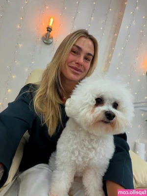 Aryna Sabalenka [ aryna-sabalenka ] - Who’s around 😛